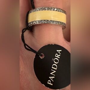 Pandora Hearts of Pandora wind band ring Cream Enamel Ring